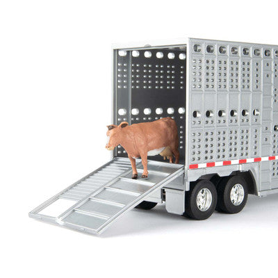 LP79392 Freightliner Semi with Cattle trailer