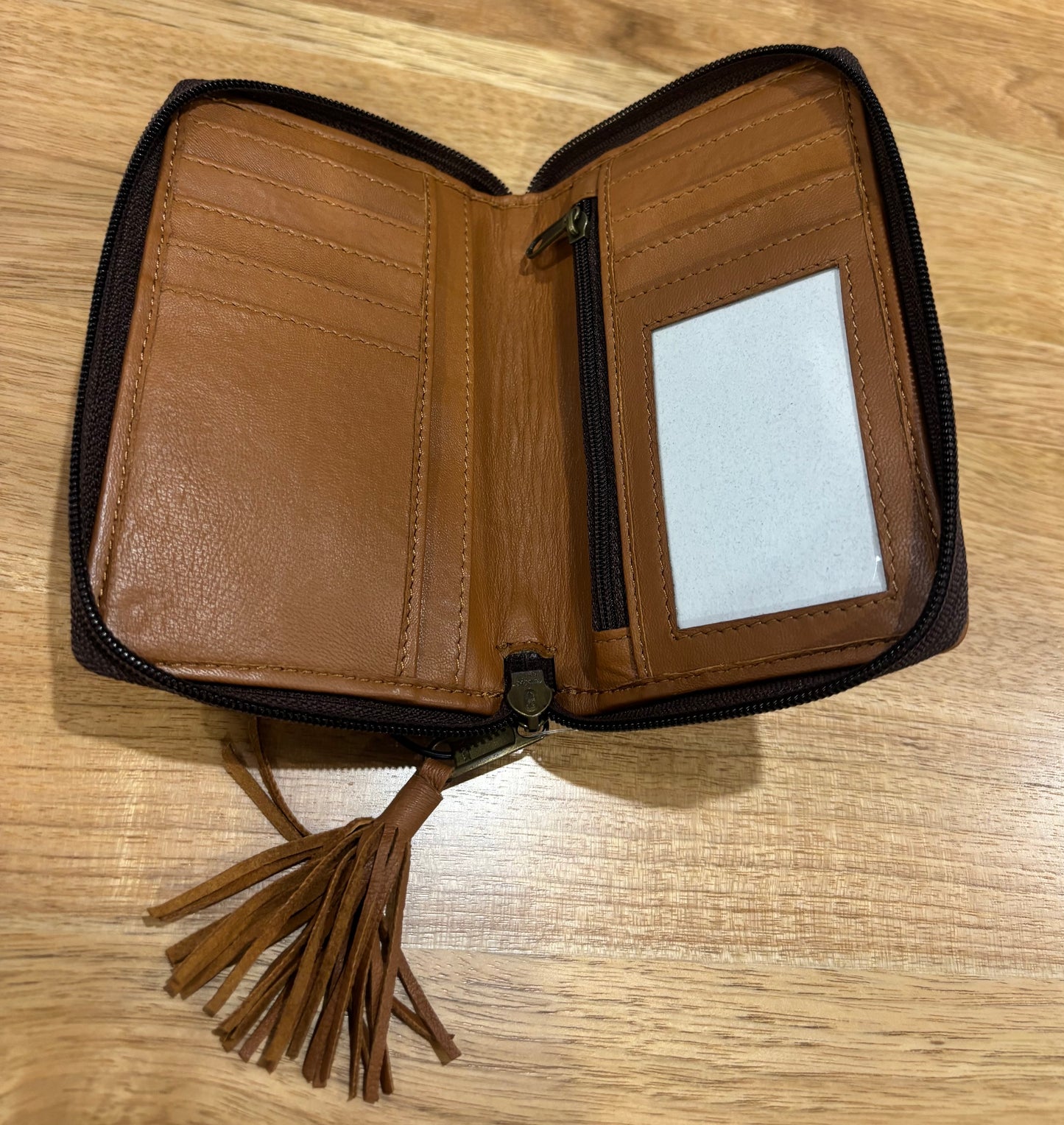 WH70073 Charlotte Hide Purse Tan
