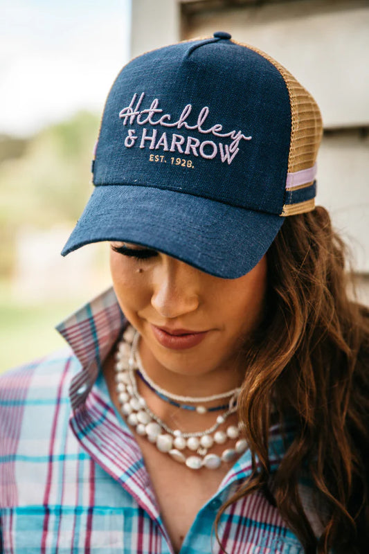 H2233 Hitchley & Harrow Trucker Cap Navy, Camel & Lilac