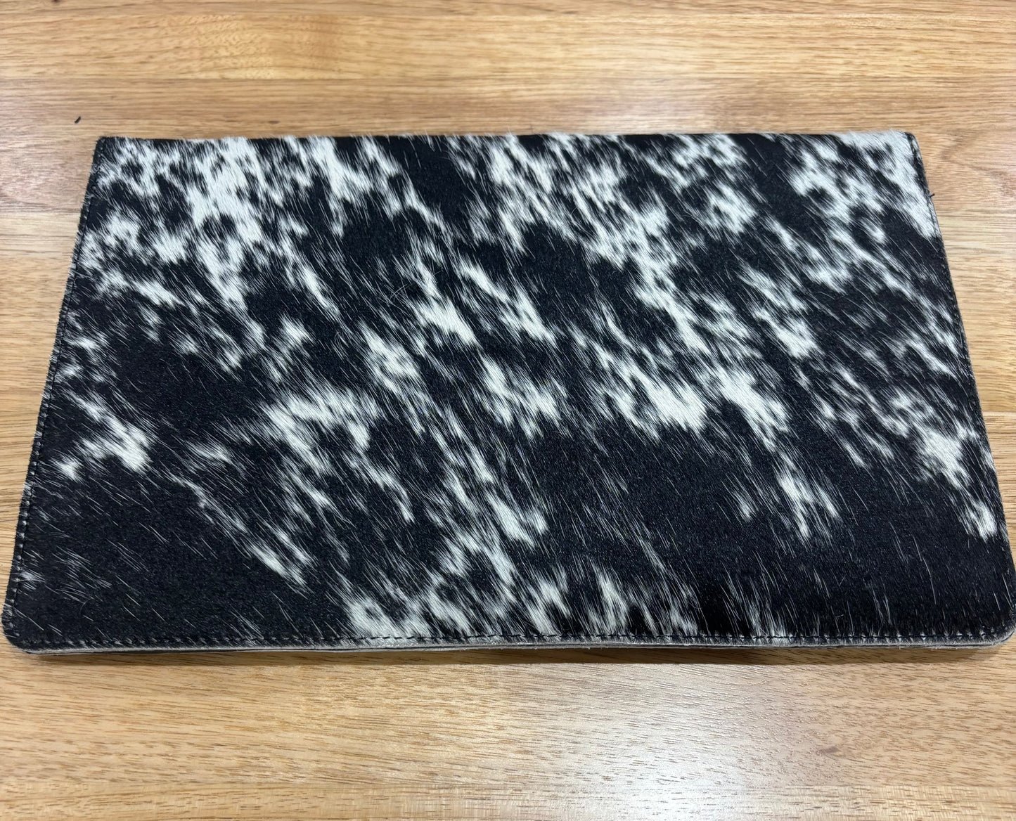 DE345 Cow Hide Envelope Clutch