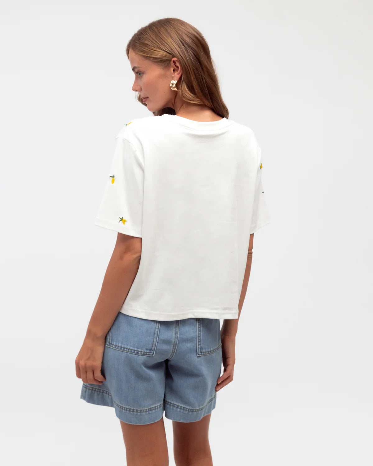 LOL70939 -1 Lemon embroidered tee