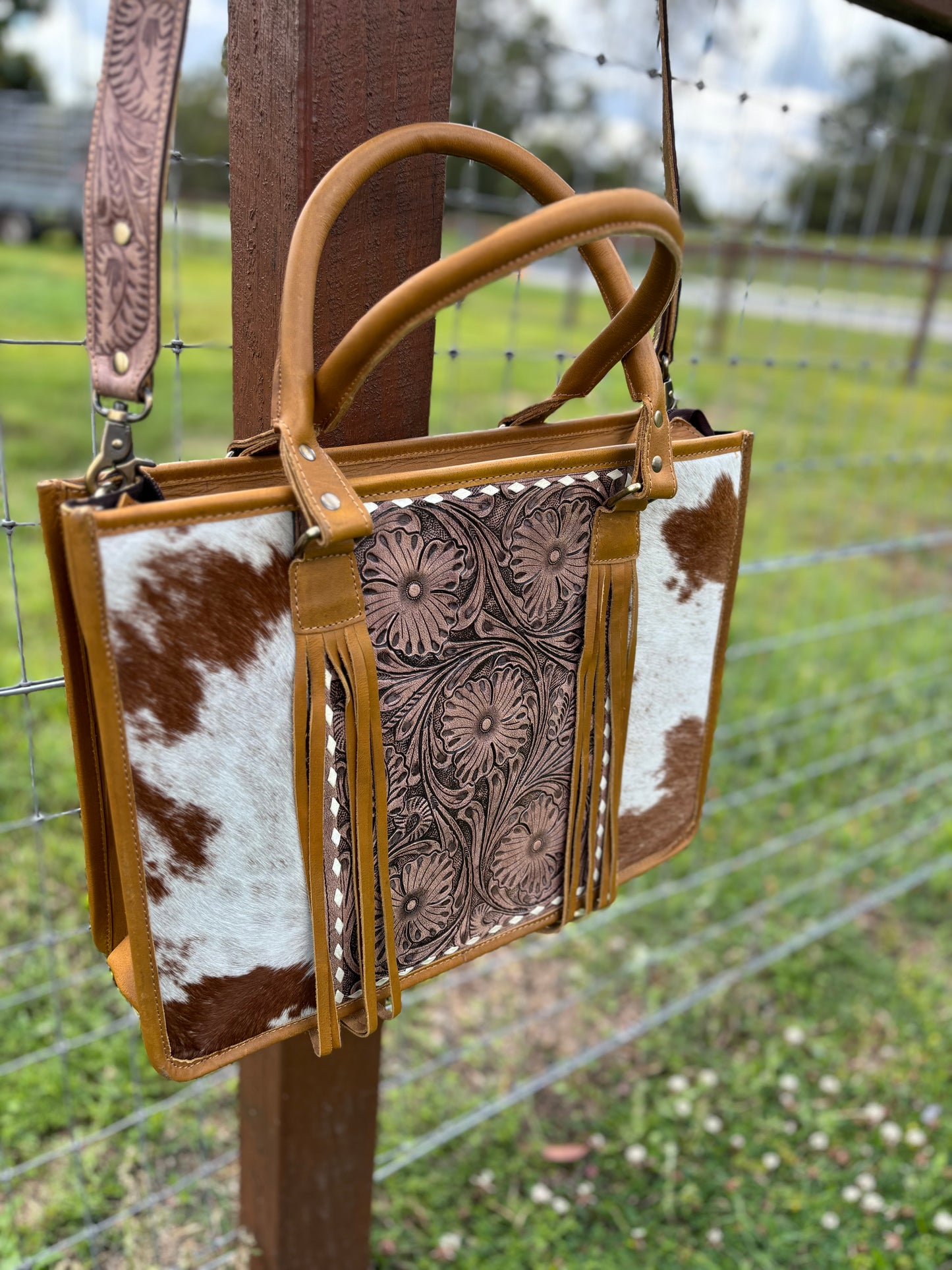 AE2247 Carved Tooled Leather Hide Crossbody Handbag