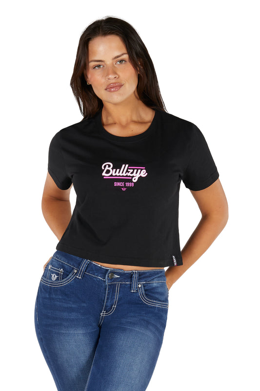 B5S2514466 Bullzye Women's Evie Crop SS Tee