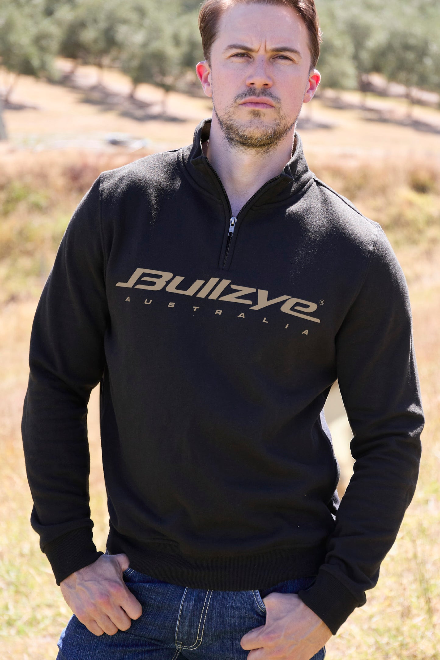 B6W1517504 Bullzye Men's Logo 1/4 Zip Pullover Black