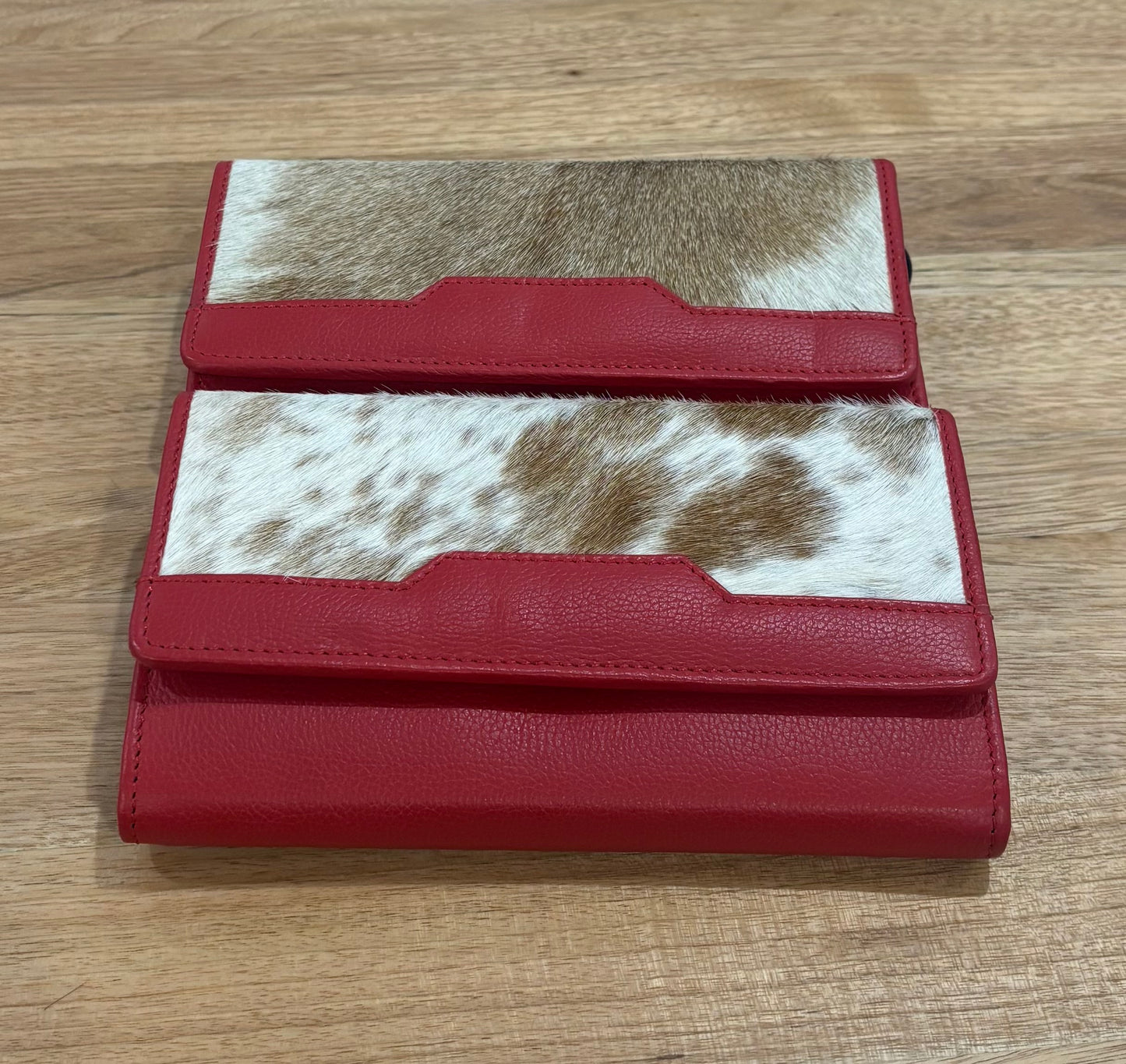 L69933RED Vegas Purse Leather Red