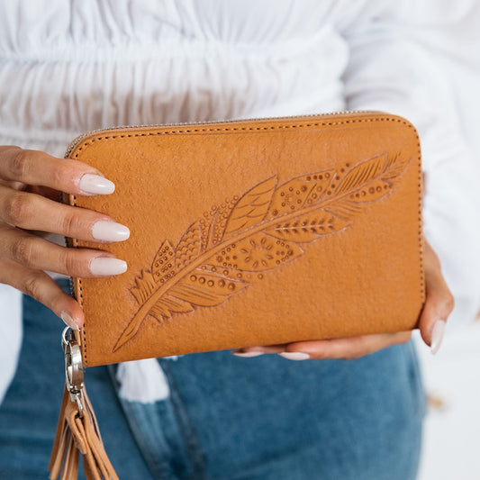 34589 Boho Feather Zip Round Wallet-Tan