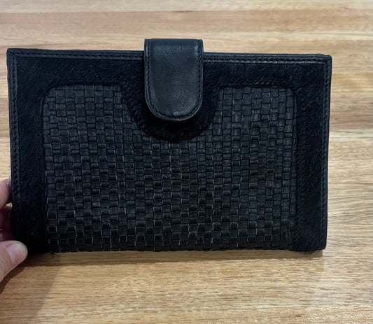 L70014B Los Angeles Leather Purse Black & White