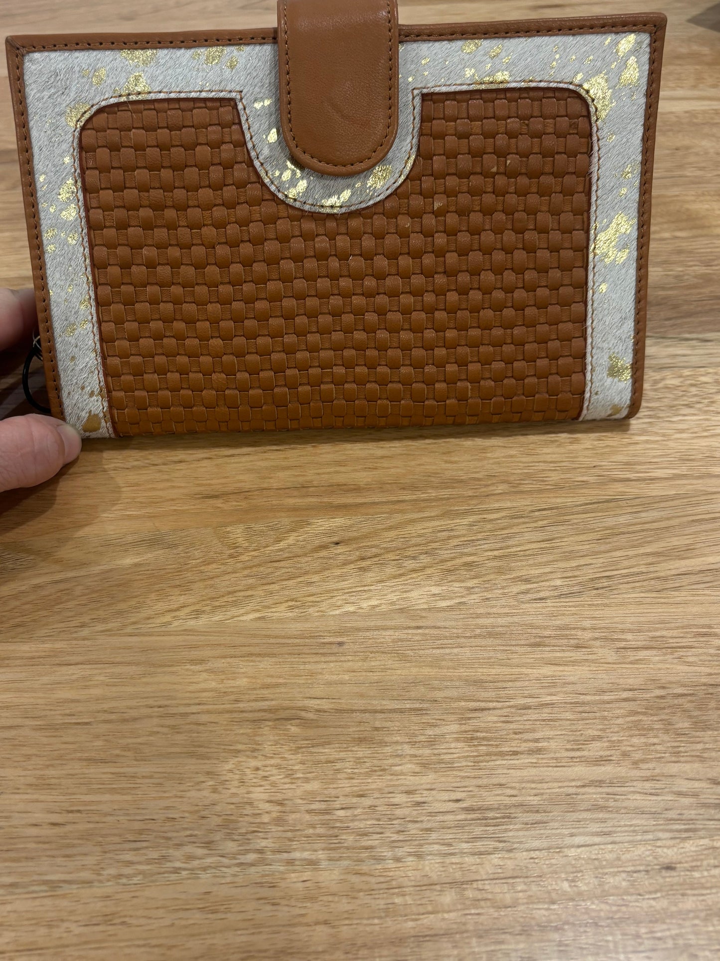 WH700144 Los Angeles Jersey Cowhide Purse Gold White & Tan