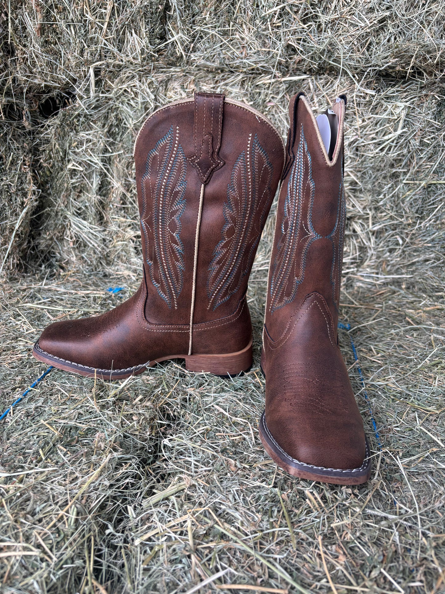 09-021-1903-3675 Roper Women's Loretta Brown