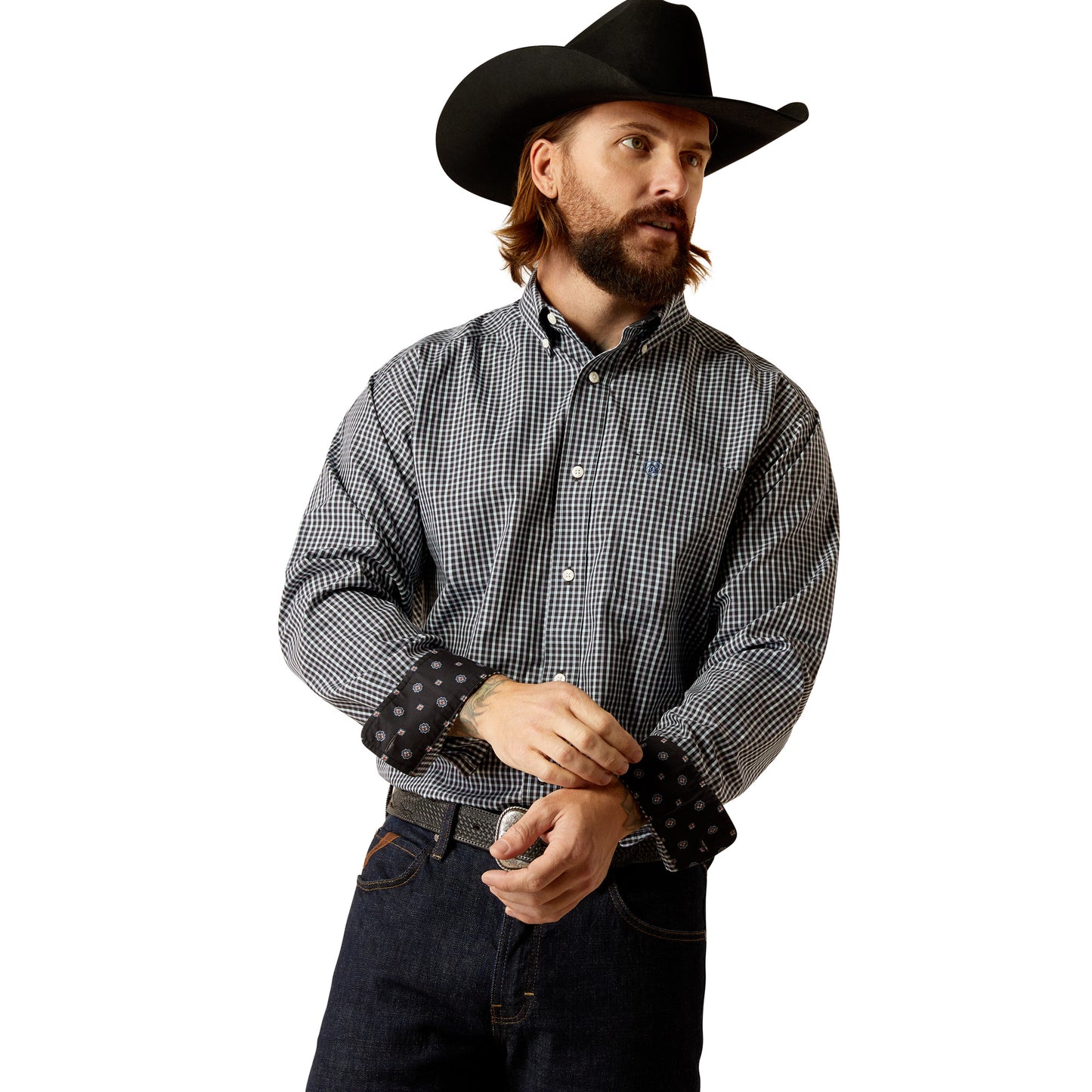 10051979 Ariat Men's  Wrinkle Free Luther Classic Fit-Black
