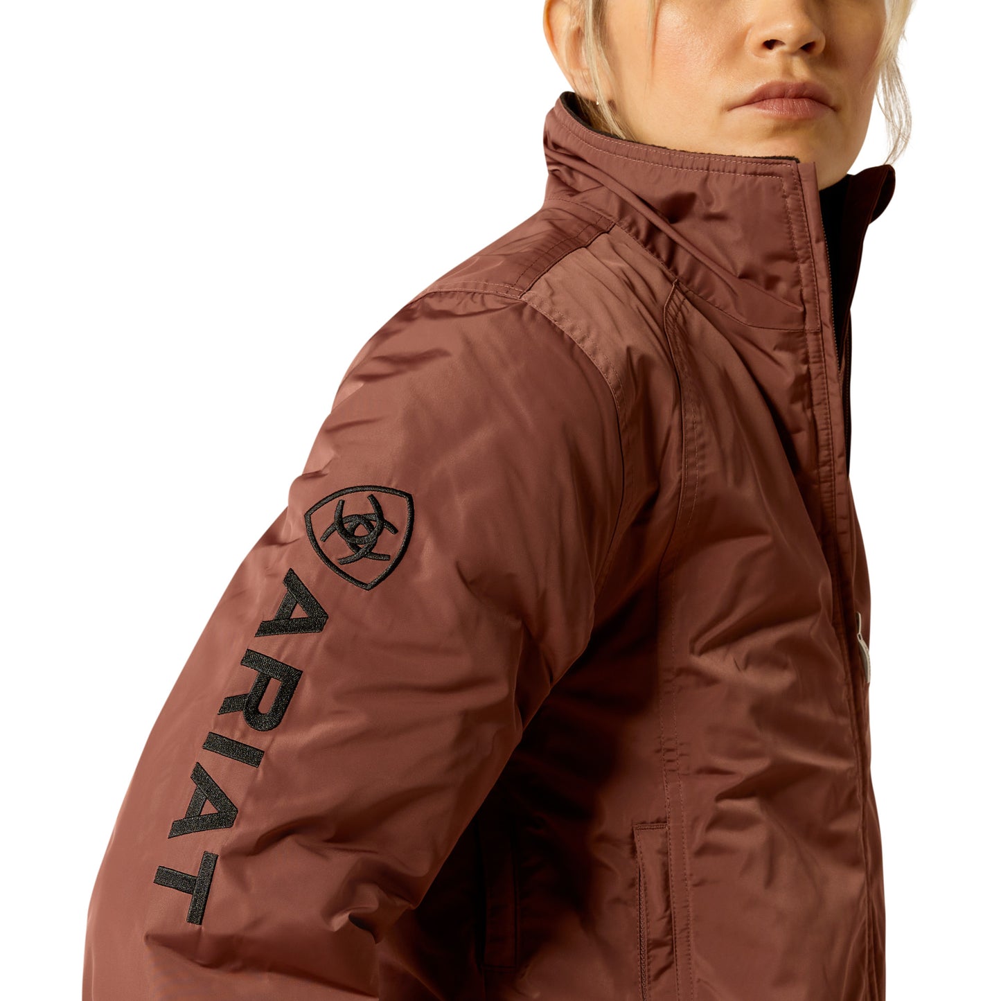 10052795 Ariat Women's Stable Insulated Jacket Marron