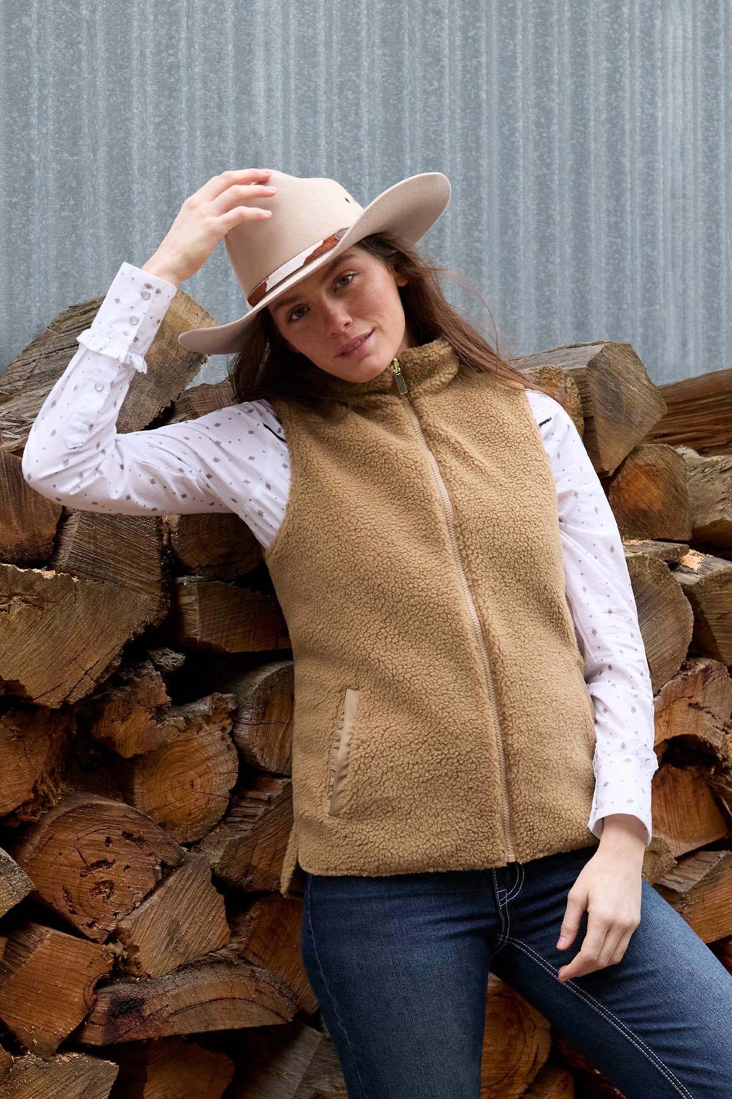 P6W2606222 Pure Western Women's Sherri Rev Vest Tan