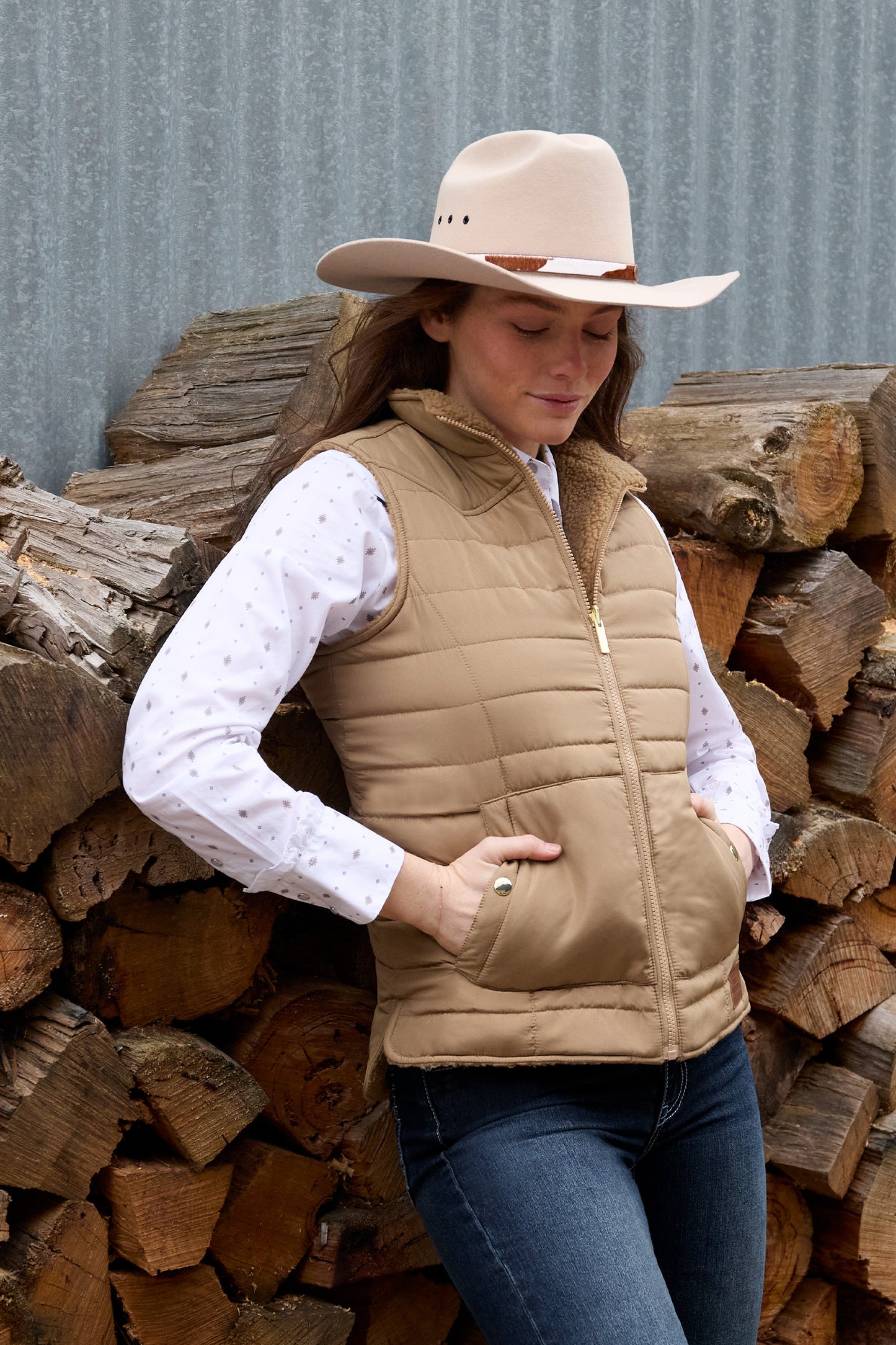 P6W2606222 Pure Western Women's Sherri Rev Vest Tan