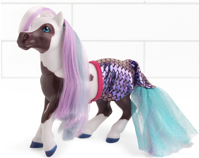 TBA7252 Breyer Activity Marina Bath Time Unicorn