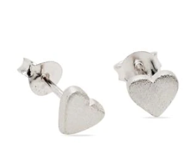 EB0375 MCJ S/S Heart Stud Earrings