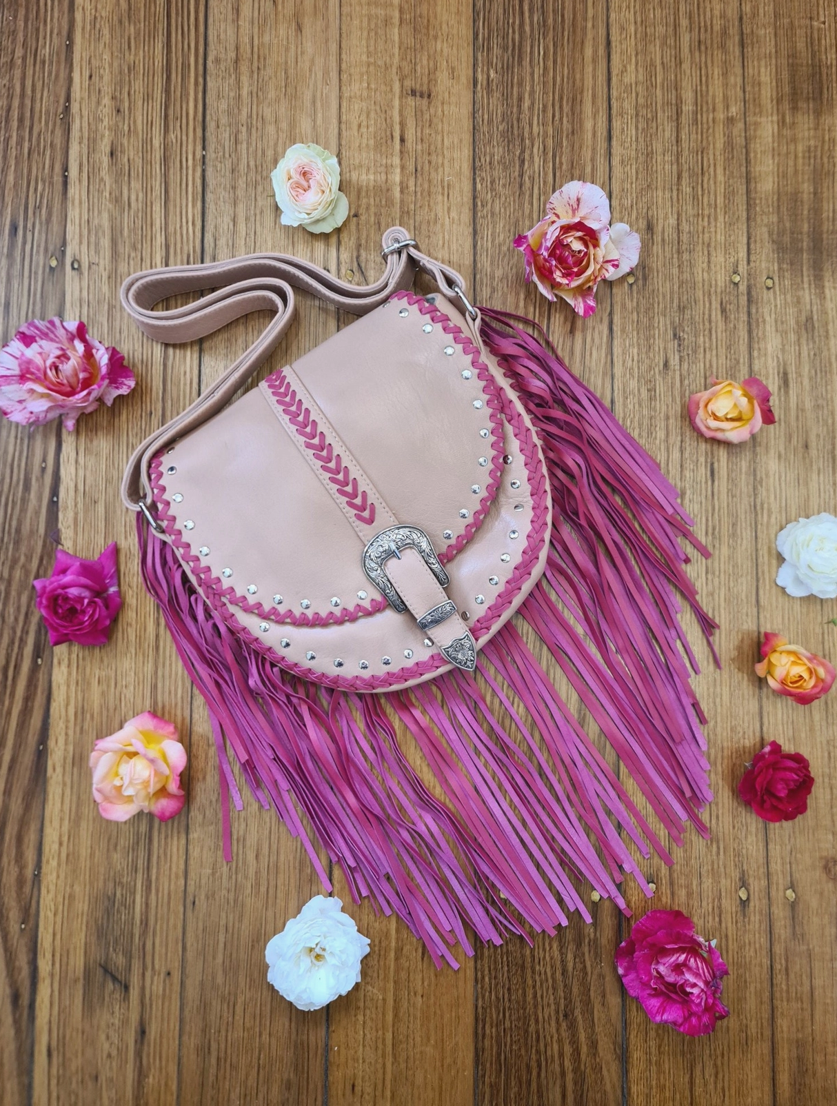 CG3713 Cowhide Esmeralda Fuchsia Bag