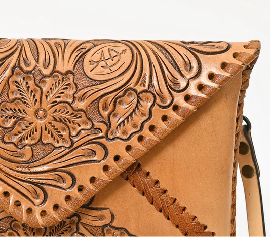 ADBG1109A USA Tooled Leather Dakota Handbag