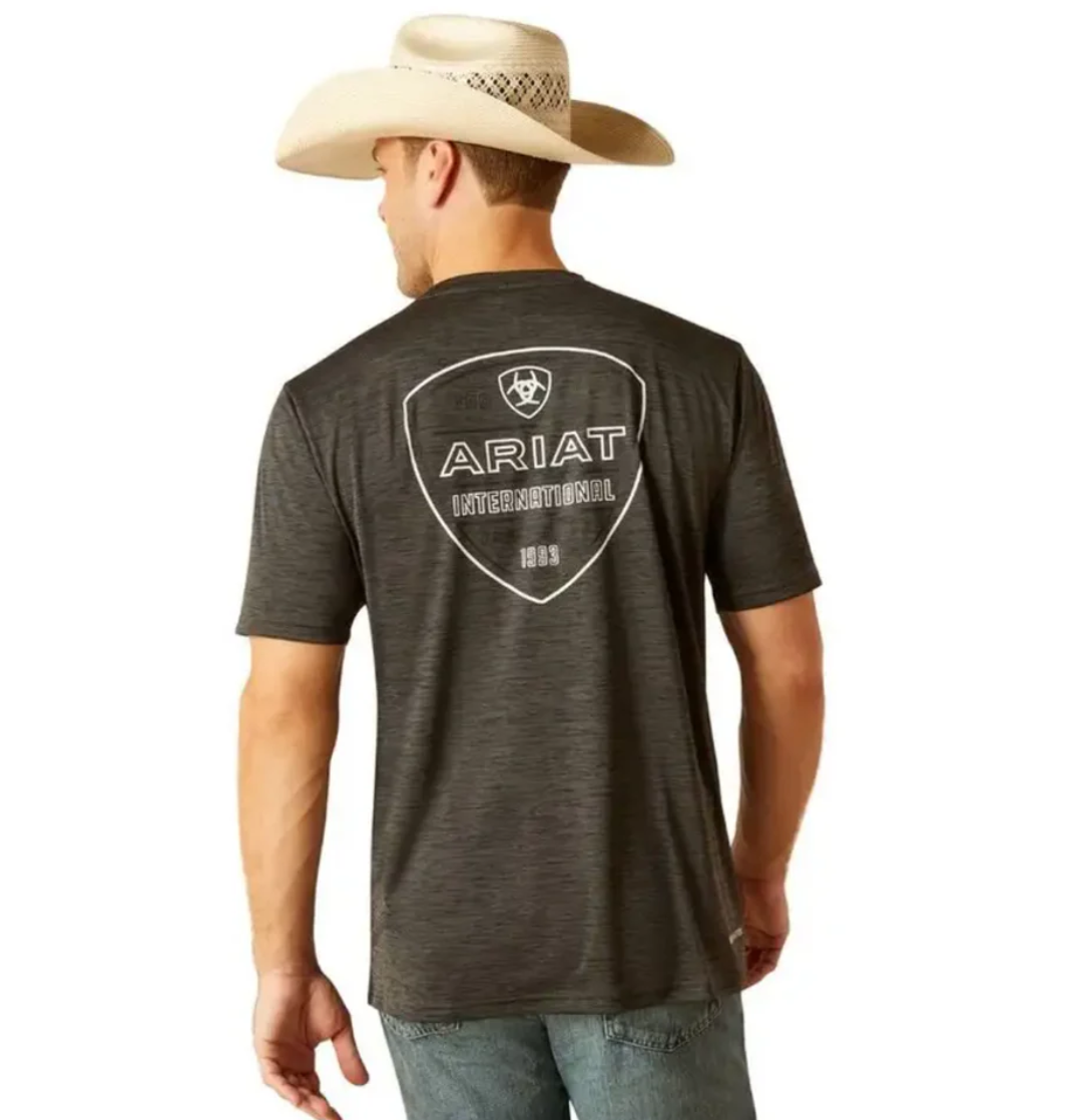 10051356 Ariat Men's Charger Crestline SS Tee Charcoal