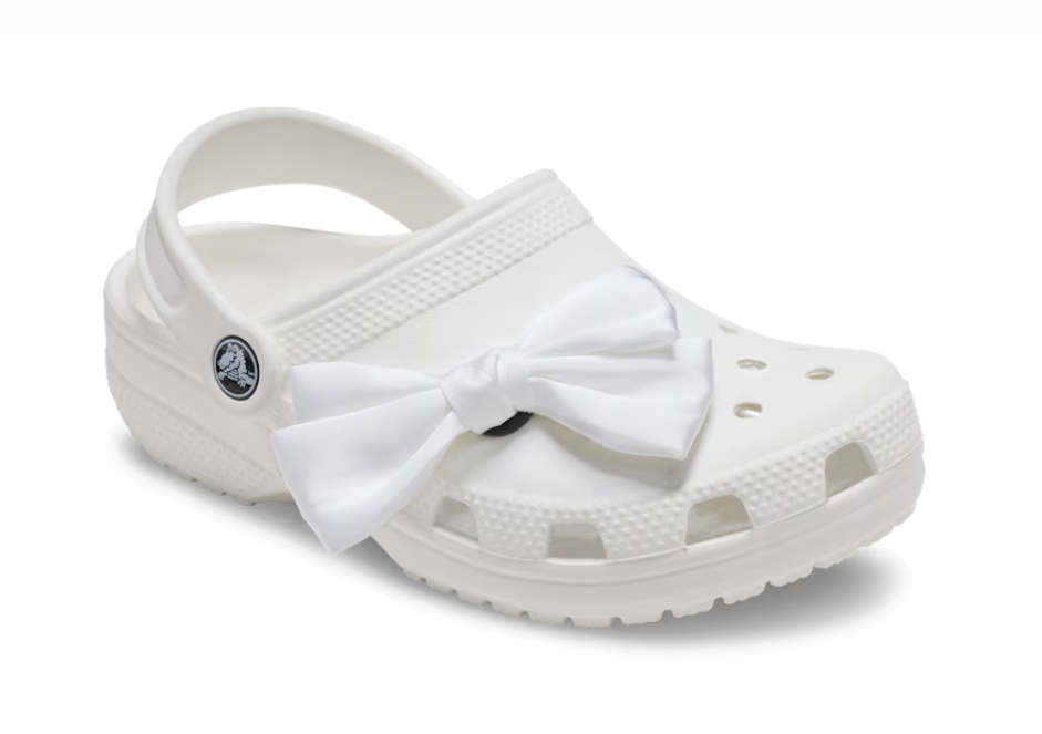 10013438    CROCS JIBBETZ  Oversized Regal White Bow