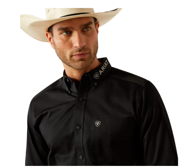 10055406 Ariat Men's Team Logo LS Shirt Black