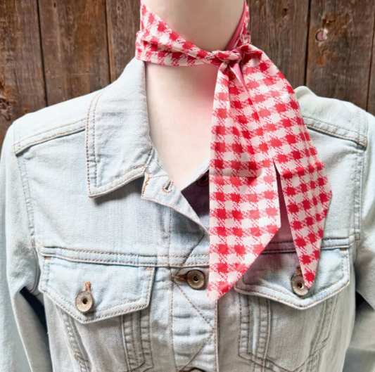 TW124 Cowgirl Necktie Red & White
