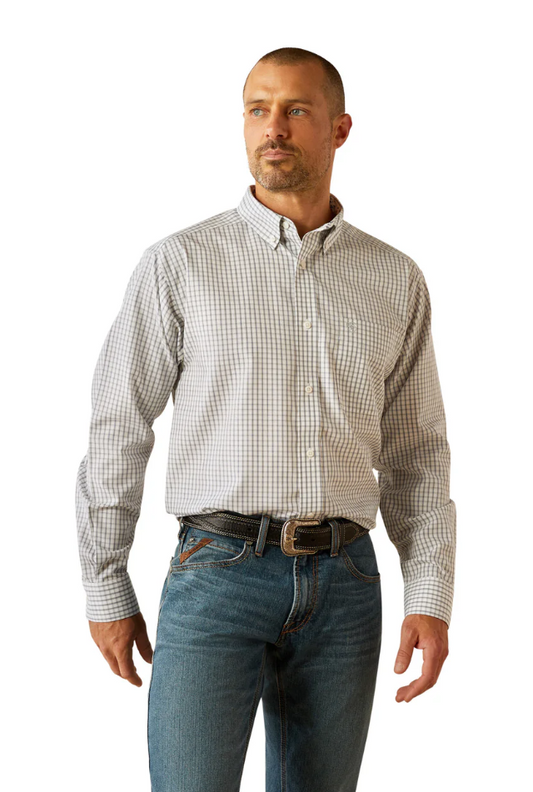 10054828 Ariat Men's Wrinkle Free Olsen Classic Fit LS Shirt Light Grey