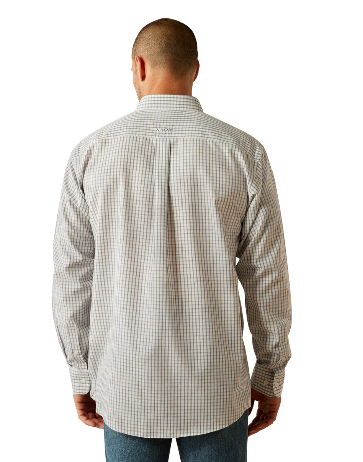 10054828 Ariat Men's Wrinkle Free Olsen Classic Fit LS Shirt Light Grey
