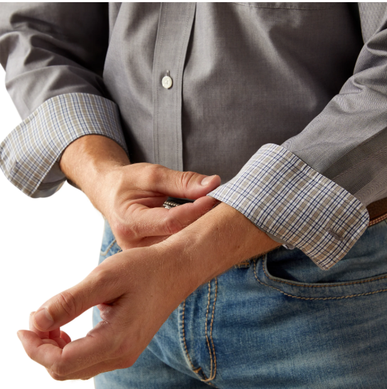 10058804 Ariat Men's Wrinkle Free Solid LS Shirt Grey