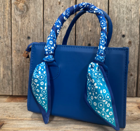 TW104 Cowgirl Necktie Blue & White