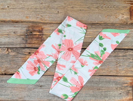 TW139 Cowgirl Necktie Pink & Green