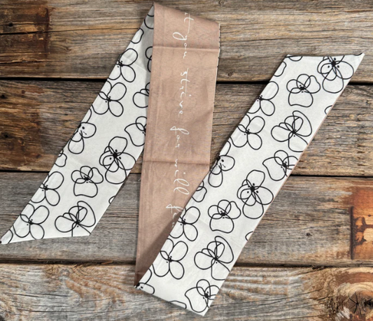 TW142 Cowgirl Necktie Cream