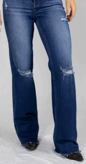 CC921 CC Western Signature Montana High Rise Distressed Jean 36' Leg