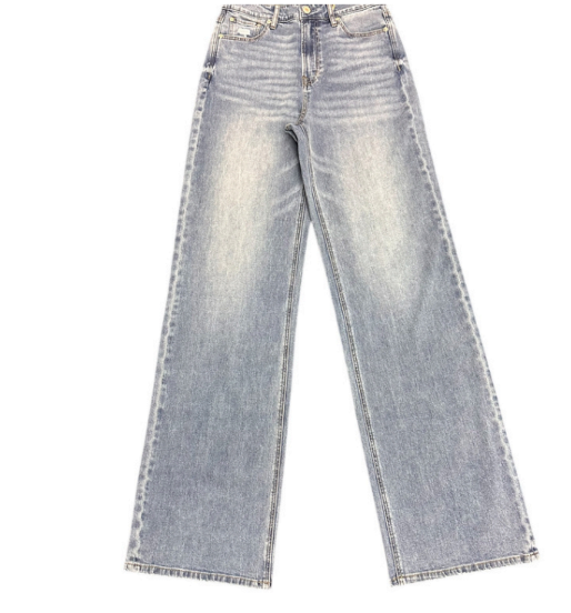 CC724     CC Western Signature Boomer Boyfriend Jean 36' Leg