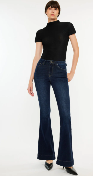KC7124D KanCan Women's Roxanne High Rise Flare Jeans with Classic 5-Pocket Design