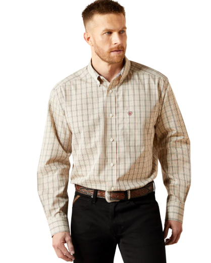 10065781 Ariat Men's Wrinkle Free Alam LS Shirt Cream