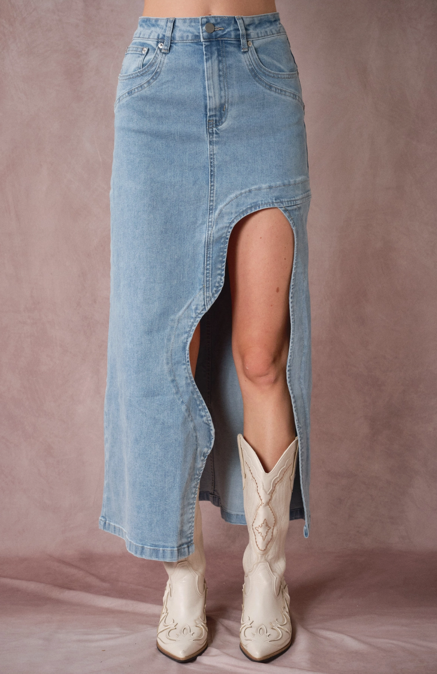 9199S Wave Women's Cutout Denim Midi Skirt Light Wash