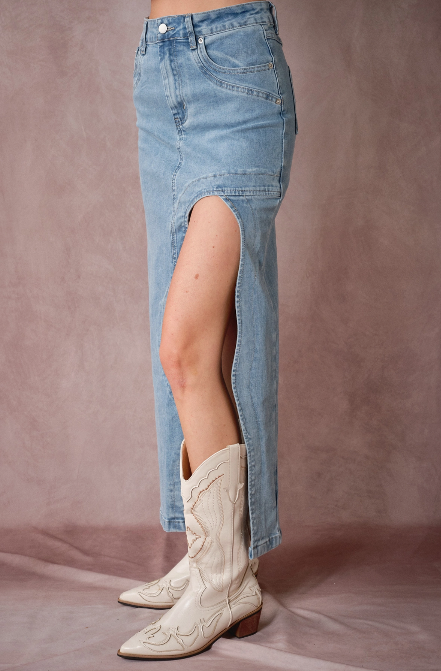 9199S Wave Women's Cutout Denim Midi Skirt Light Wash