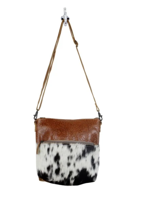 S-2877 Engraved Crossbody bag
