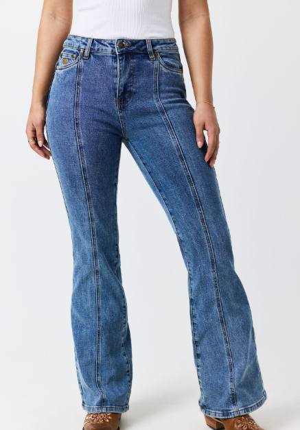 225133RW Ringers Western Women's Penny Starstuck HR Bootcut Jeans Mid Blue