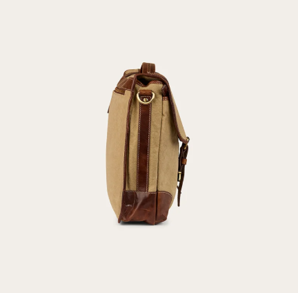 425016RW-SN Ringers Western Waxicanvas Messenger Sand