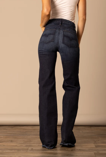 WJE0000008 Kimes Ranch Women's Olivia Dark Wash Jeans 32L