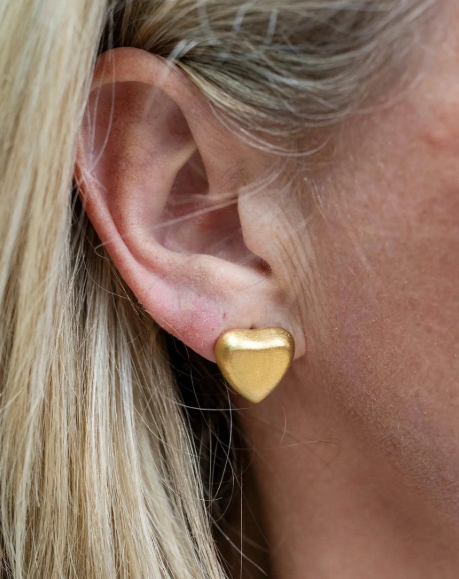 HSHSE-G Harper Gold Heart Stud Earrings
