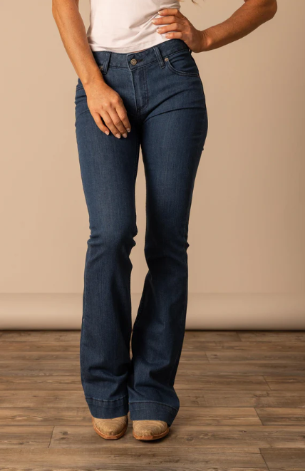 WJE0000013 Kimes Ranch Women's Lola Jeans Dark Indigo 32L