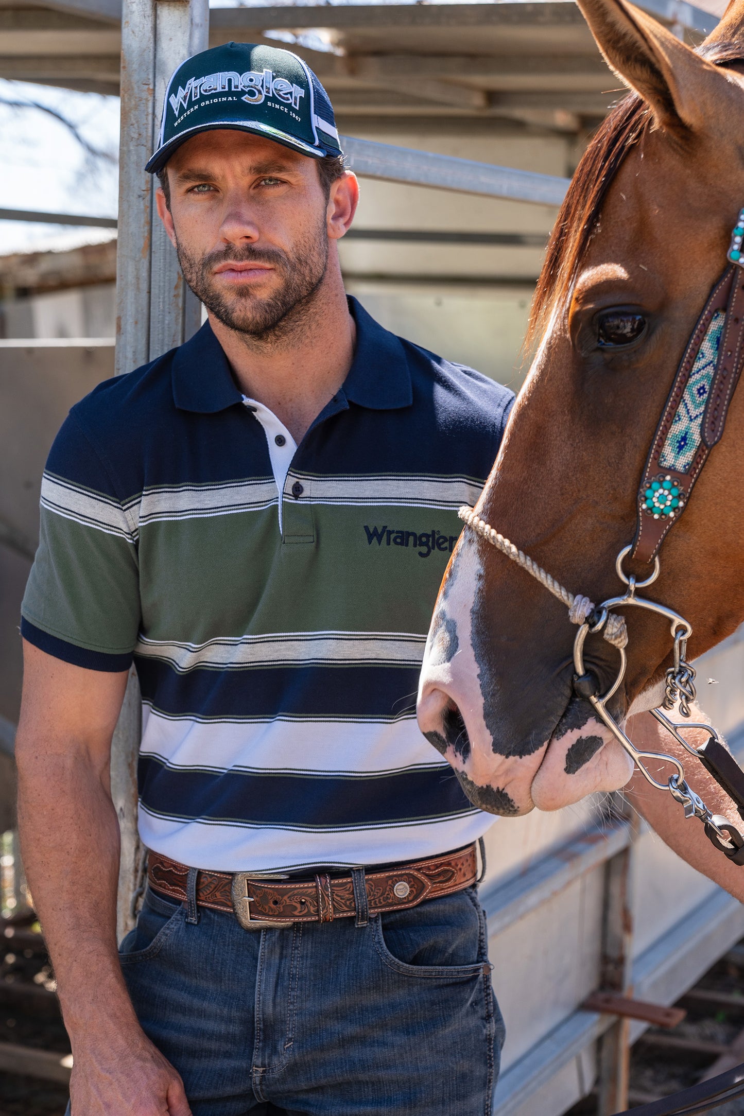 X4S1945CAP Wrangler Men's Brad Trucker Cap