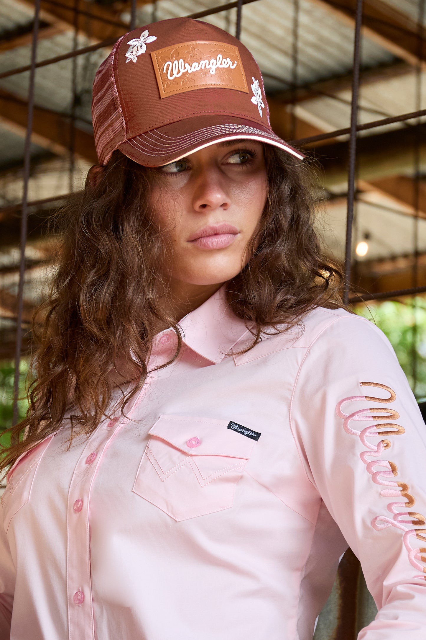 X6S2939CAP Wrangler Women's Jenna HP Ponytail Trucker Cap Copper