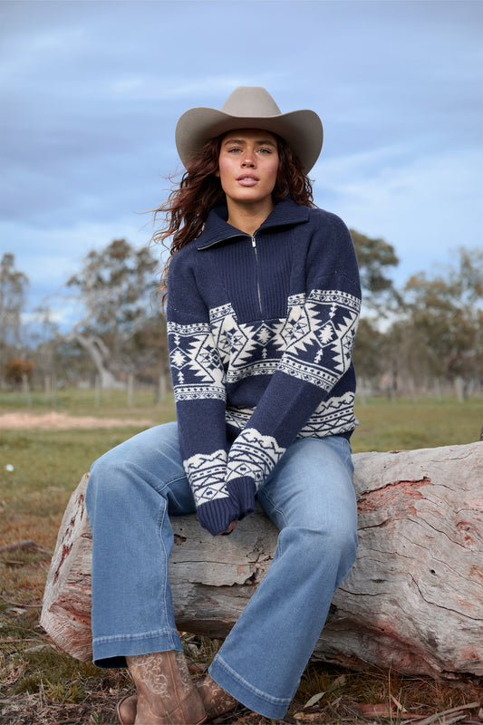 X6W2518578 Wrangler Women's Lacey 1/4 Pullover Navy