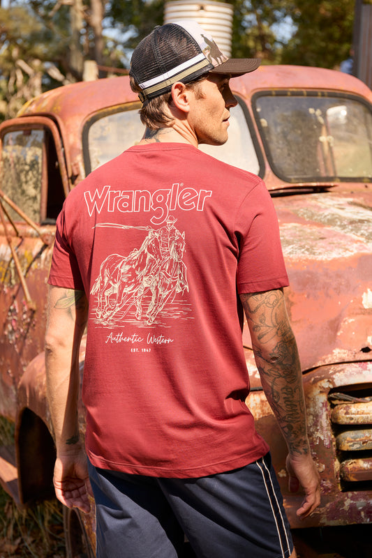 XCP1557690 Wrangler Men's Richard SS Tee Cognac