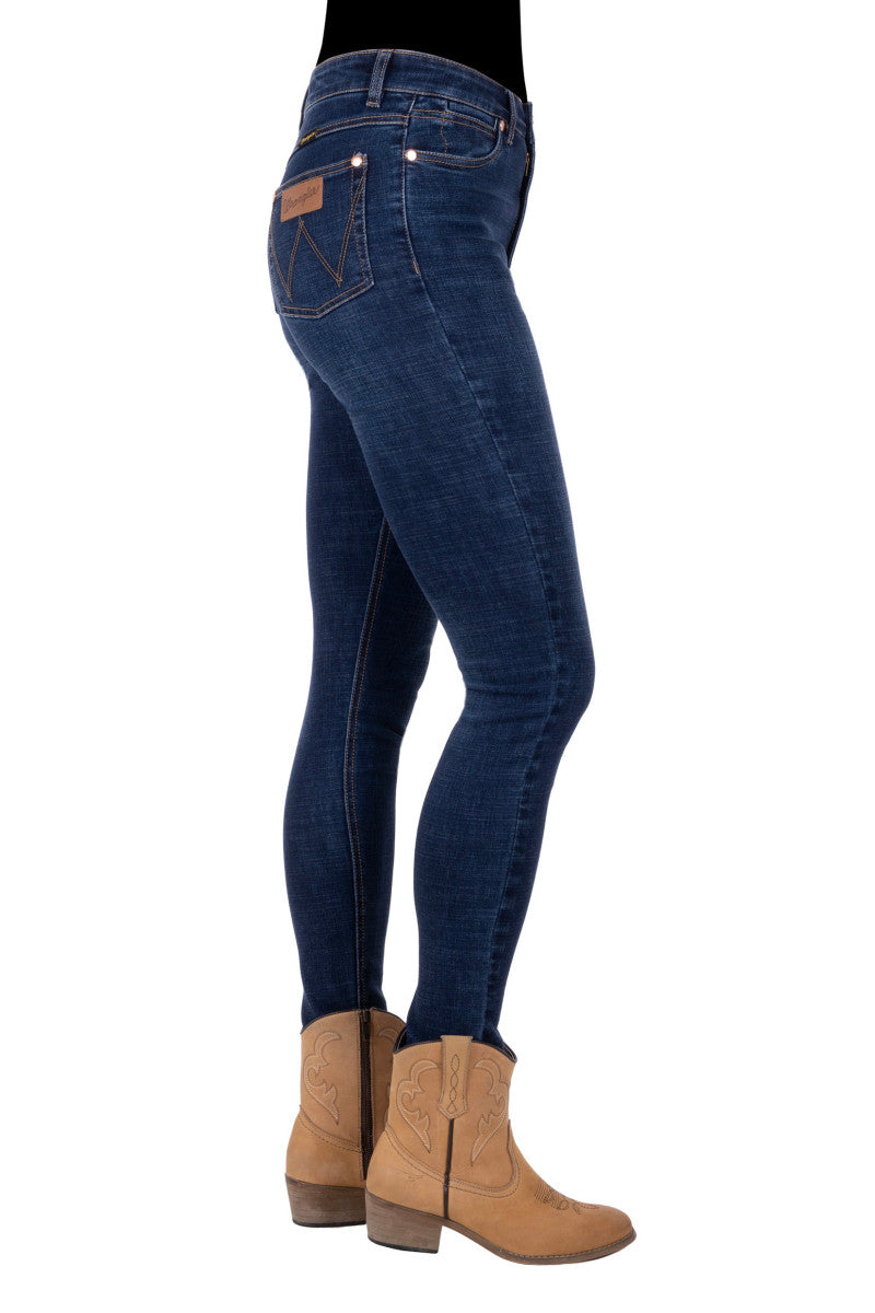 XCP2238861 Wrangler Women's Sierra Skinny Jean