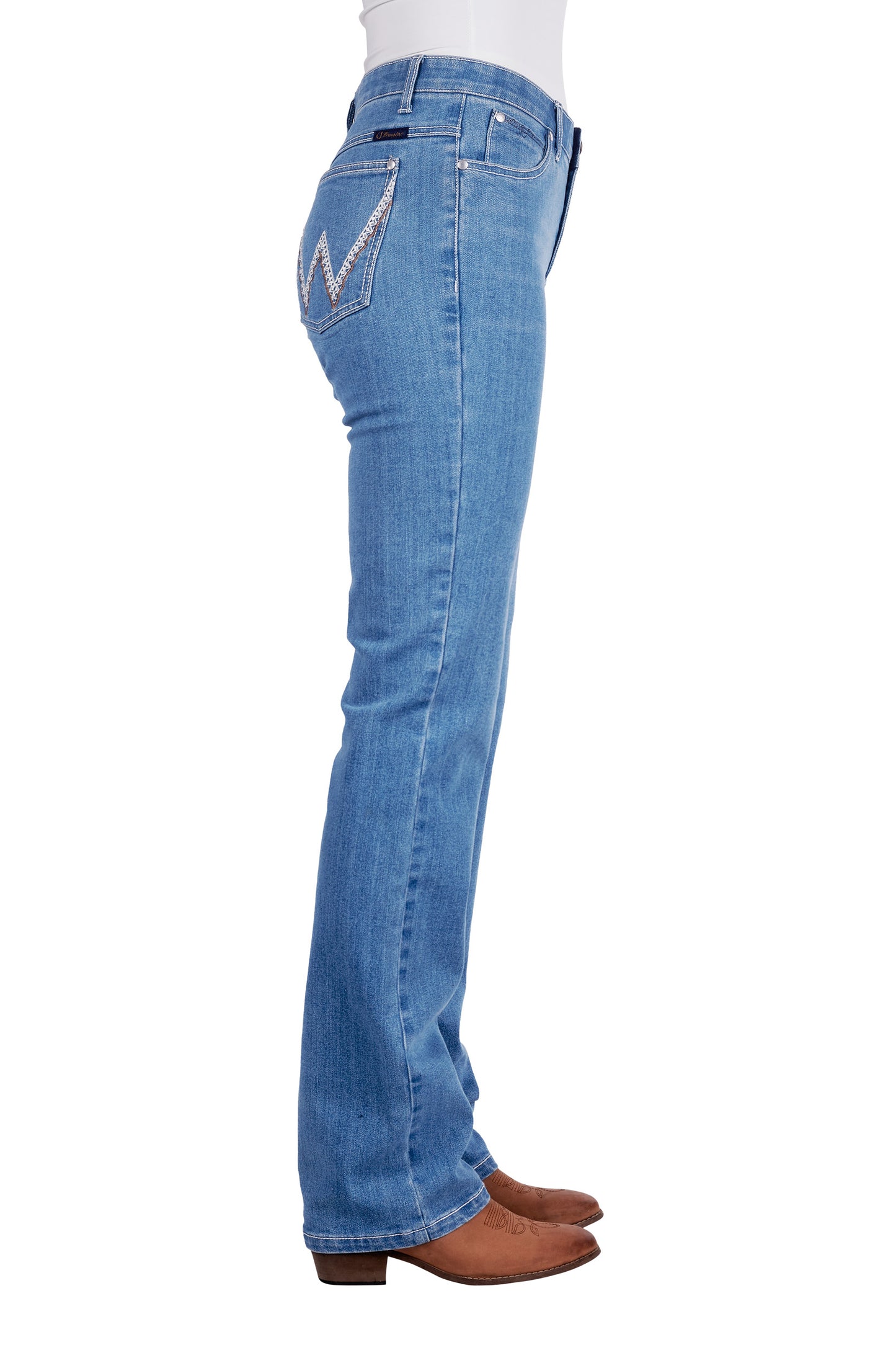 XCP2250104 Wrangler Women's Austin Jean