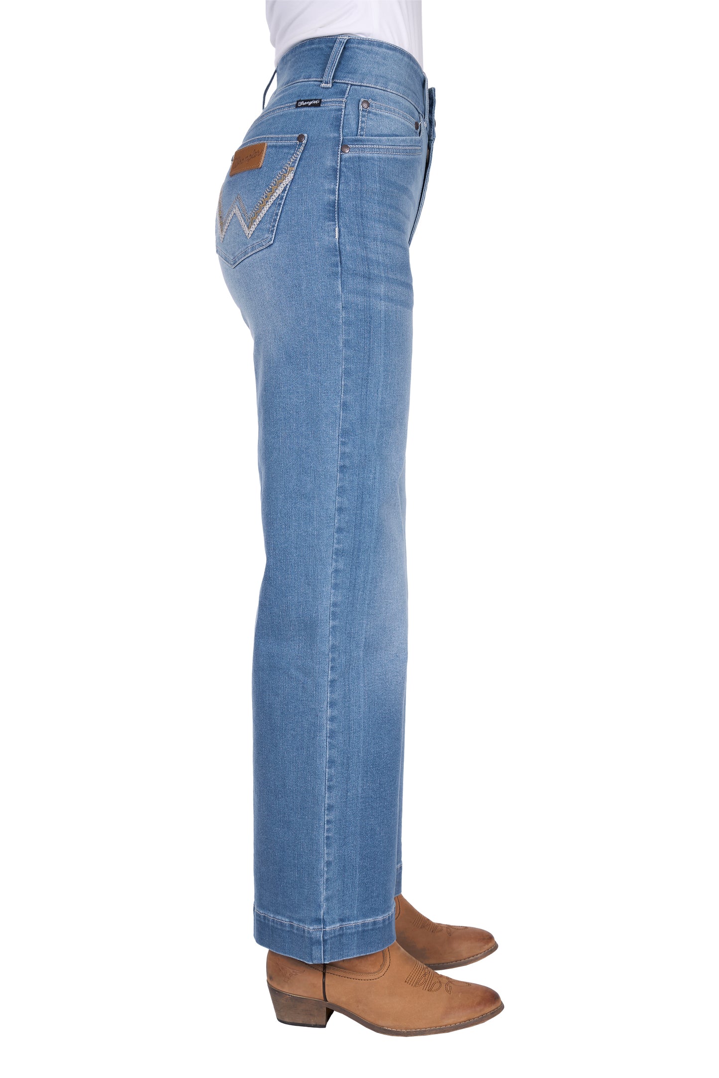 XCP2258580 Wrangler Women's Chloe HR Jean Morning Sky 30 Leg
